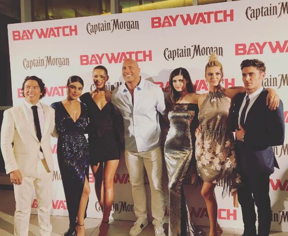 10 Foto Priyanka Chopra dan para aktor Hollywood di premiere Baywatch