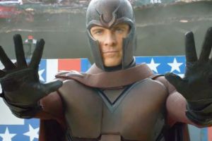 Pemeran Magneto turun gelanggang jadi pembalap, serius alih profesi?