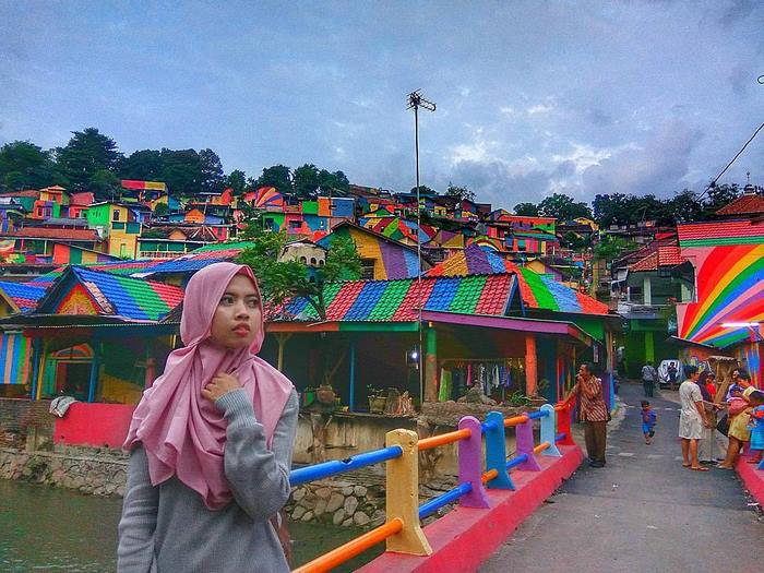 12 Potret Kampung Pelangi, desa warna-warni di Semarang yang mendunia