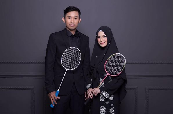 Intip foto pernikahan pebulutangkis Rian Agung dengan Mega Mustica