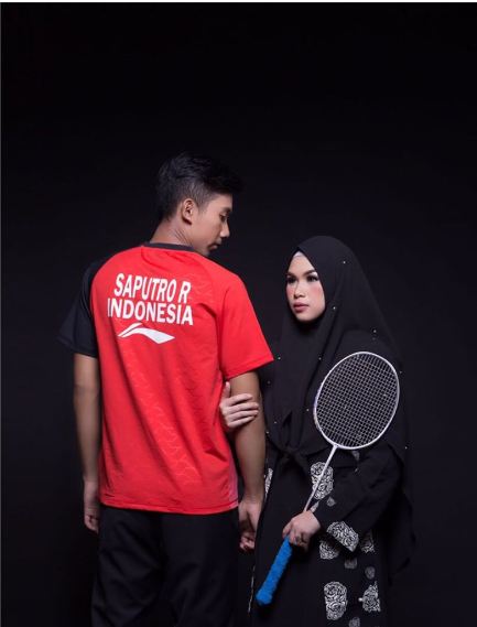 Intip foto pernikahan pebulutangkis Rian Agung dengan Mega Mustica