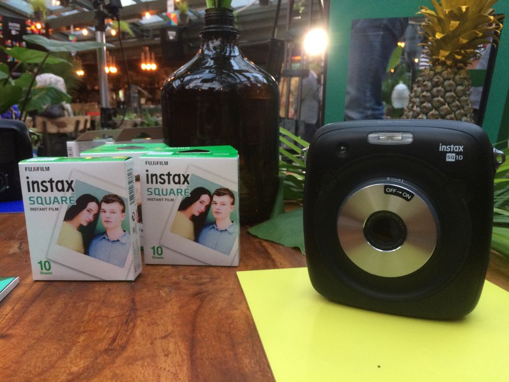 7 Fakta menarik Instax SQUARE SQ10, kamera keren buat anak milenial