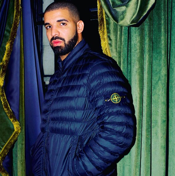 12 Seleb Hollywood ini punya nama asli unik, beda sama nama tenarnya