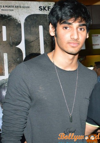 10 Foto Ahan Shetty, putra Sunil Shetty yang juga jago akting