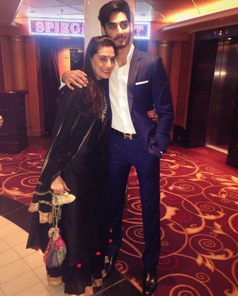 10 Foto Ahan Shetty, putra Sunil Shetty yang juga jago akting