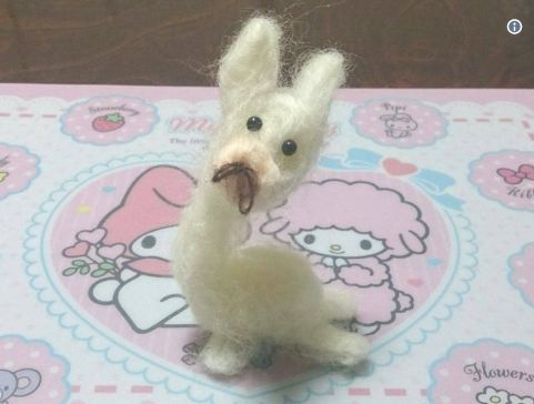 Ekspektasi dan realita belanja gantungan kunci ini bikin nyesek