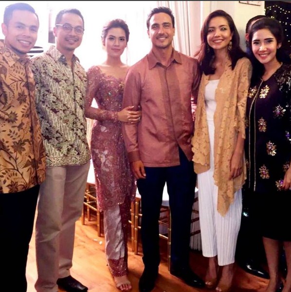 Resmi tunangan, begini 9 potret bahagia Raisa dan Hamish Daud