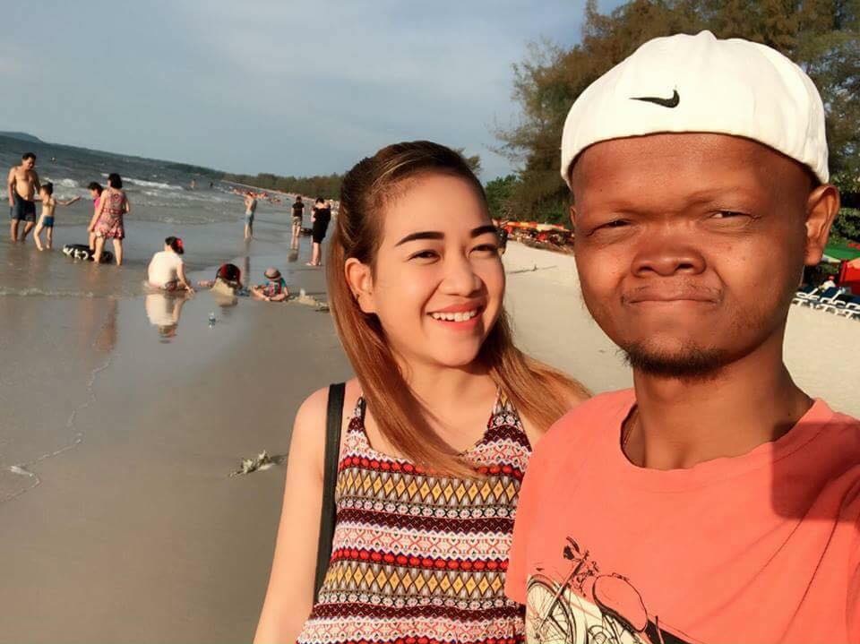 Buktikan cinta soal hati, gadis cantik ini pacari pria berwajah biasa