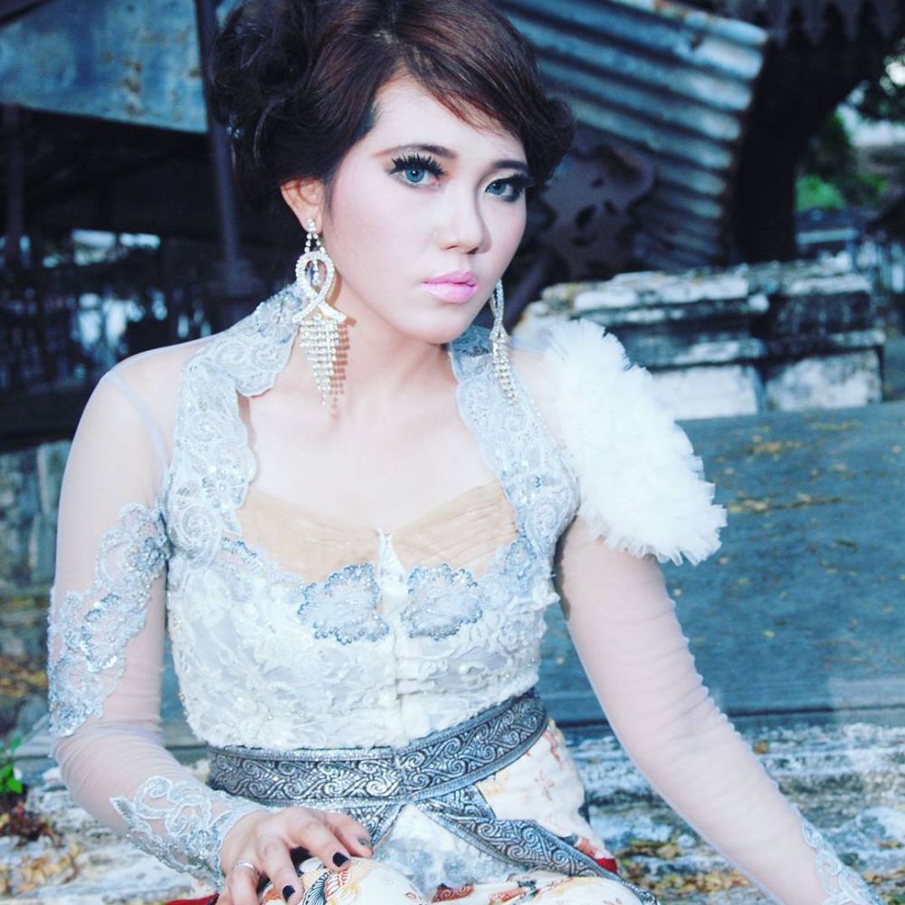 Kalahkan Ayu Ting Ting, ini 7 fakta pedangdut Via Vallen