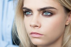 Brow wigs, tren alis baru yang lagi viral di kalangan beauty vlogger