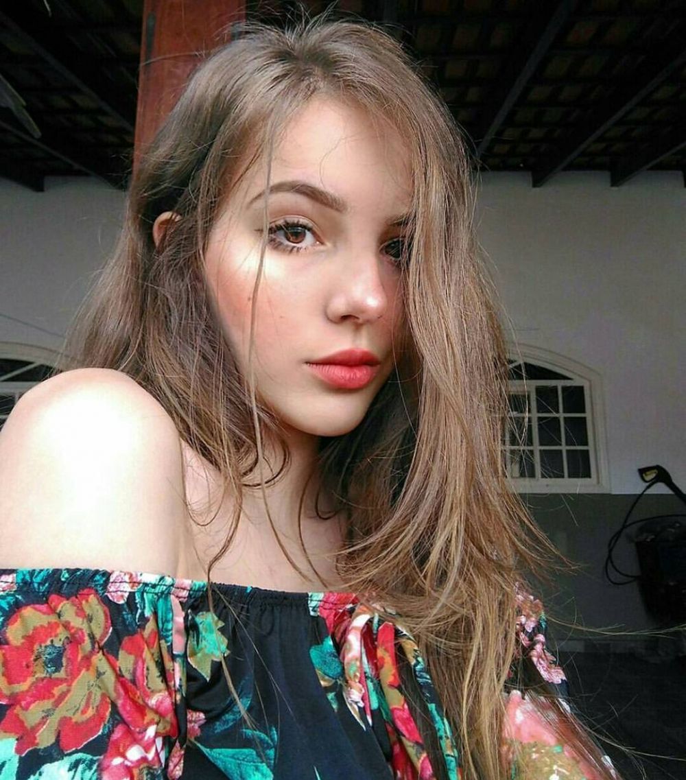 Dikira sudah 20-an tahun, kamu nggak akan sangka usia model cantik ini