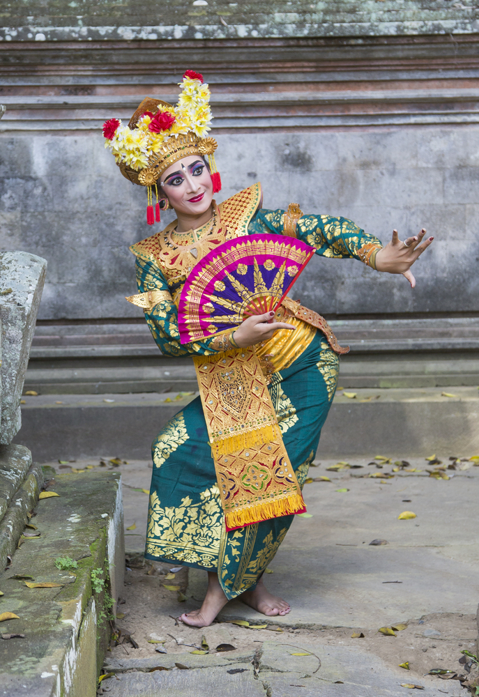 12 More Of The Many Indonesian  Traditional  Dances 