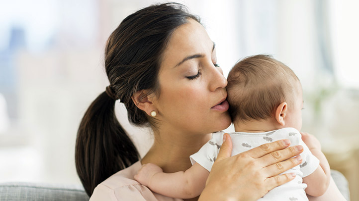 Si kecil rewel, 5 cara ini bisa redakan tangisan bayi dalam sekejap