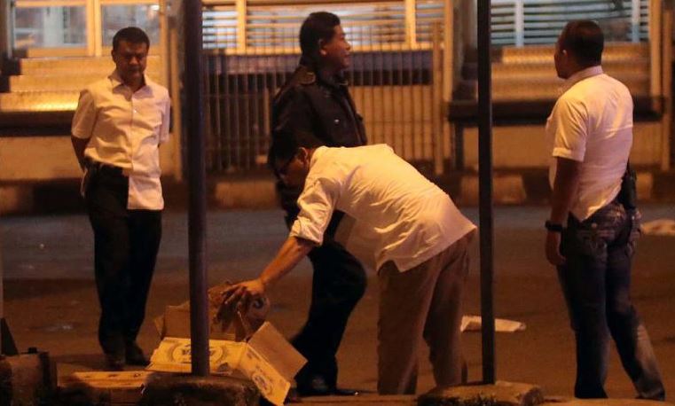   Berurai air mata, ibu korban bom Kampung Melayu datangi rumah sakit