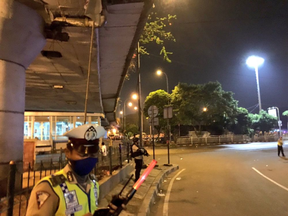 6 Fakta seputar ledakan bom di Kampung Melayu sejauh ini