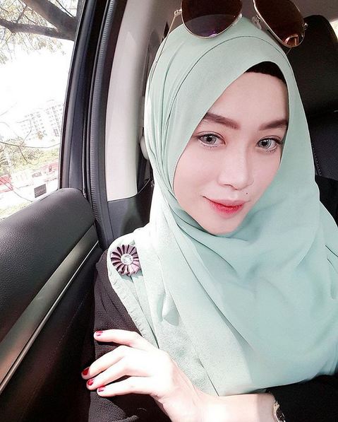 7 Foto Jash Jafri, guru imut yang dijamin bikin para murid makin rajin