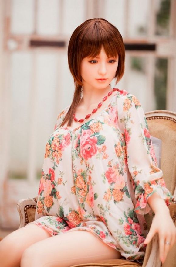 Seperti sedang cosplay, 10 cewek ini aslinya nggak akan kamu sangka