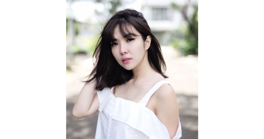 13 Foto transformasi Gisel, mama muda yang kece badai