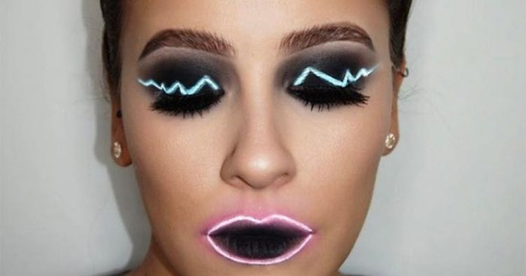 Tak cuma lampu, tren makeup neon ini bikin heboh & viral di Instagram