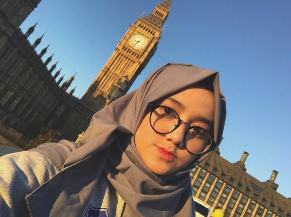 Ramadan tiba, suara 9 artis cantik baca Alquran ini bikin hati teduh