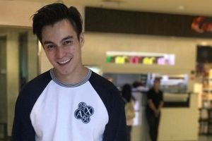 Luangkan waktu buat salat di lokasi syuting, Baim Wong tuai pujian