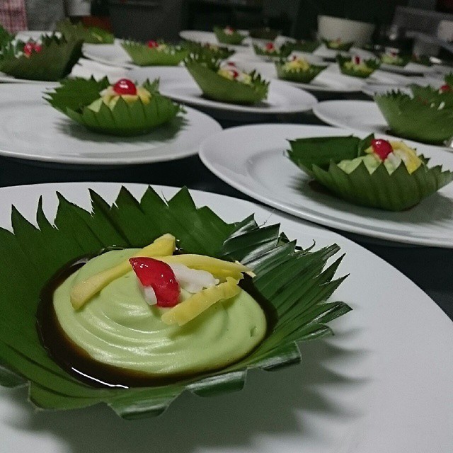 7 Makanan khas daerah yang identik dijadikan takjil, yuk ngabuburit