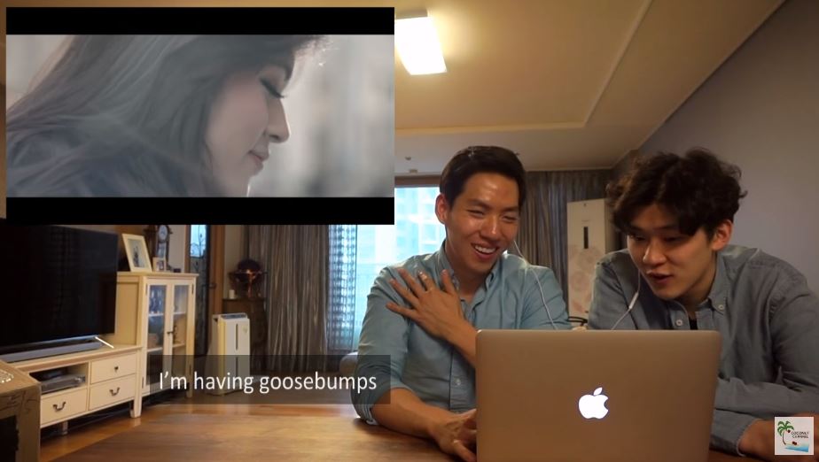 Reaksi cowok Korea nonton video klip Raisa-Isyana bikin senyum sendiri