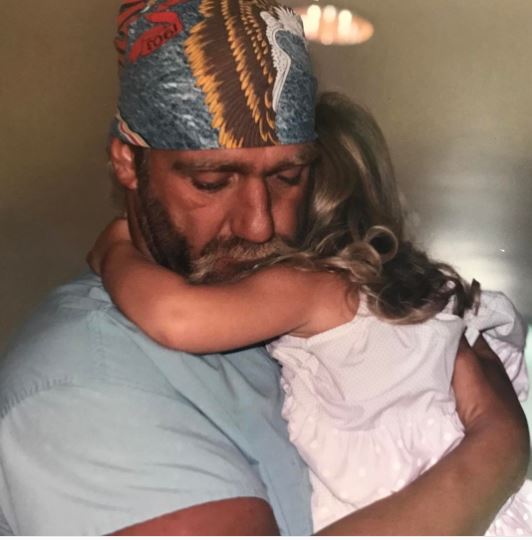 10 Foto Brooke, putri Hulk Hogan yang seksinya bikin mata malas kedip