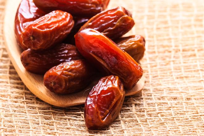 Daily dates. Финики суккари рутаб. curmale. dates png.