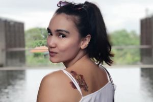 12 Foto transformasi Feby Febiola, awet muda jelang kepala empat