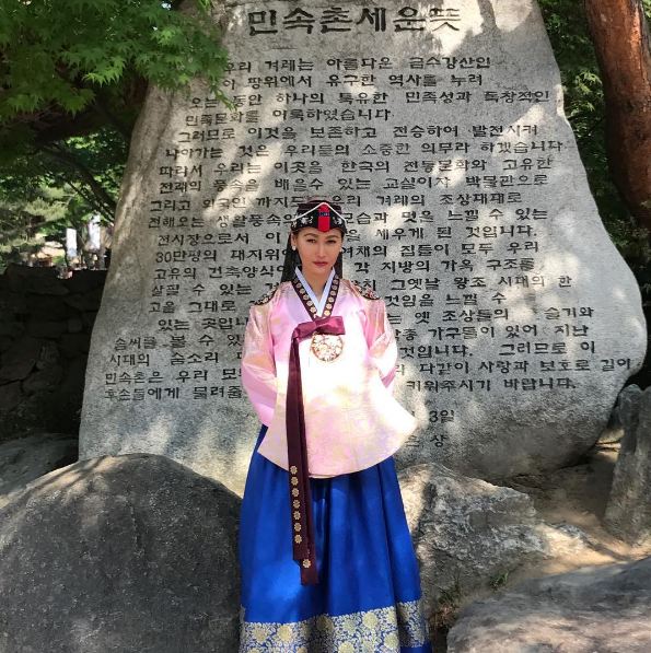 Begini gaya liburan Inul di Korea Selatan, tetap hits meski berpuasa