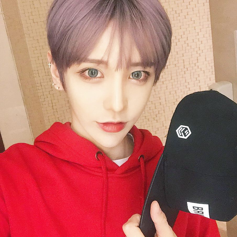 Cowok Korea ini oplas berkali-kali biar punya wajah bak anime