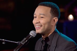 Keren, John Legend memberi sumbangan untuk murid tidak mampu