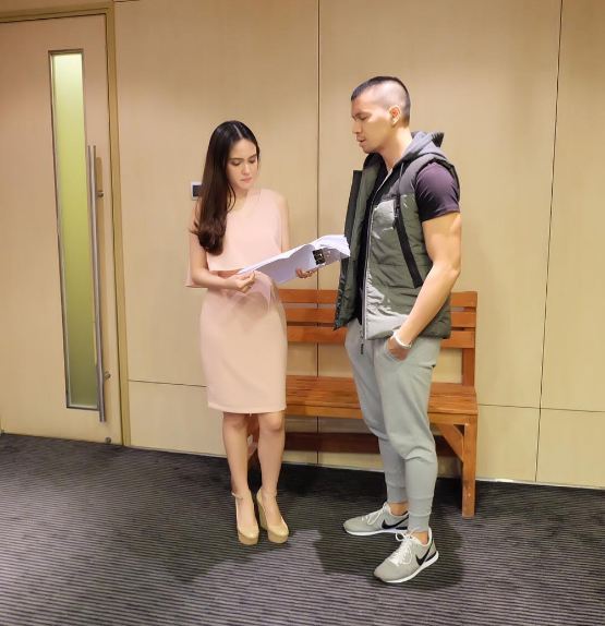 11 Potret keseruan proses syuting Eiffel I'm In Love 2, nostalgia nih!