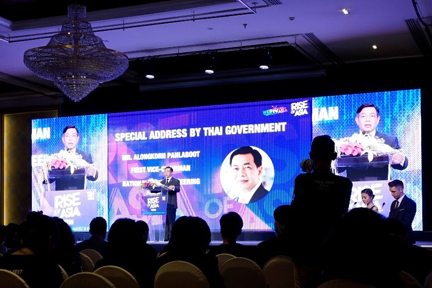 4 Pimpinan perusahaan ini jelaskan pentingnya aplikasi dalam bisnis