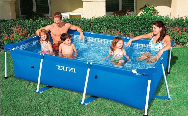 Gambar ini jadi aneh saat kena sensor di Saudi, wanita jadi bola