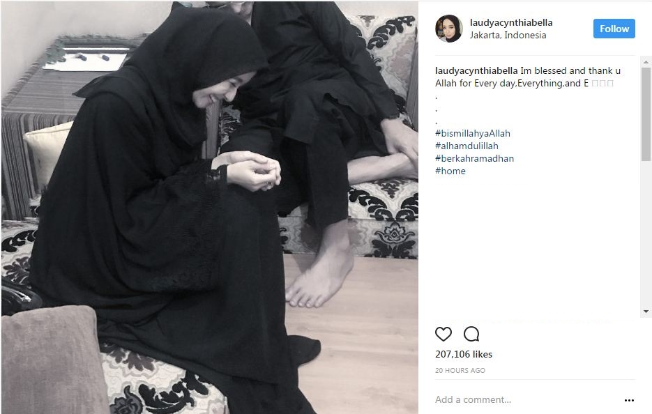 Batal menikah, Laudya Cynthia Bella disebut dekat dengan duda Malaysia