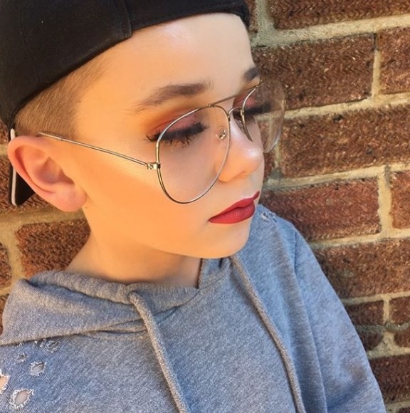 Masih 10 tahun, kemampuan makeup bocah ini bikin cewek-cewek tersaingi