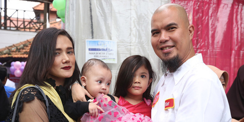 7 Potret lucunya Baby R, anak Mulan Jameela yang baru berusia 1 tahun