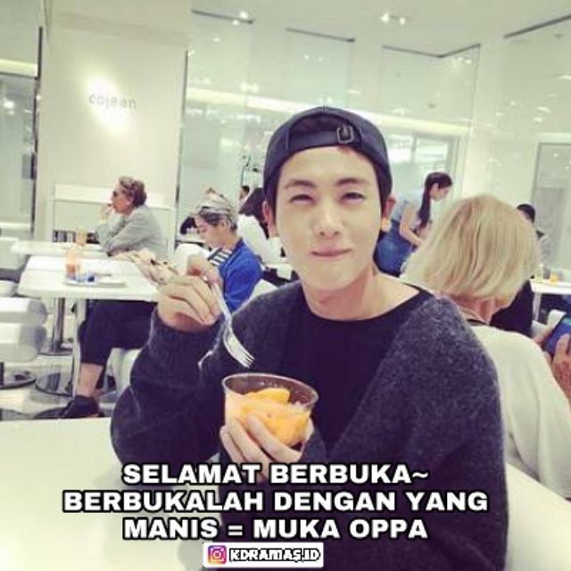 10 Meme K-Pop edisi buka puasa ini bikin tersenyum kecut