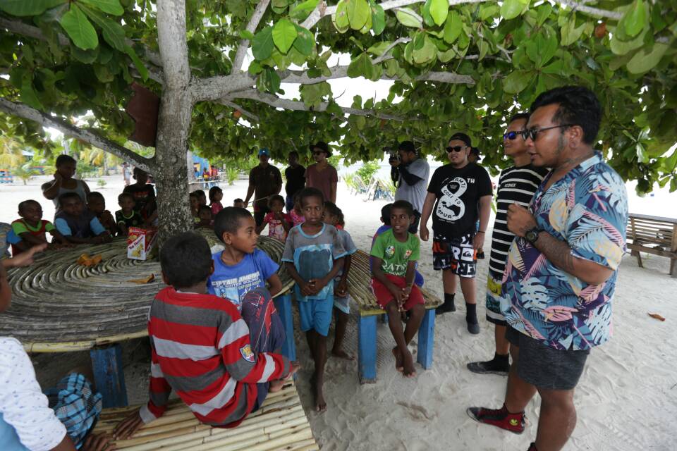 20 'Bocoran' foto dan video penggarapan album Endank Soekamti di Papua