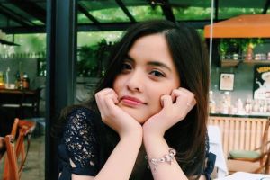 10 Potret aktivitas Tasya Kamila pulang ke Indonesia saat Ramadan