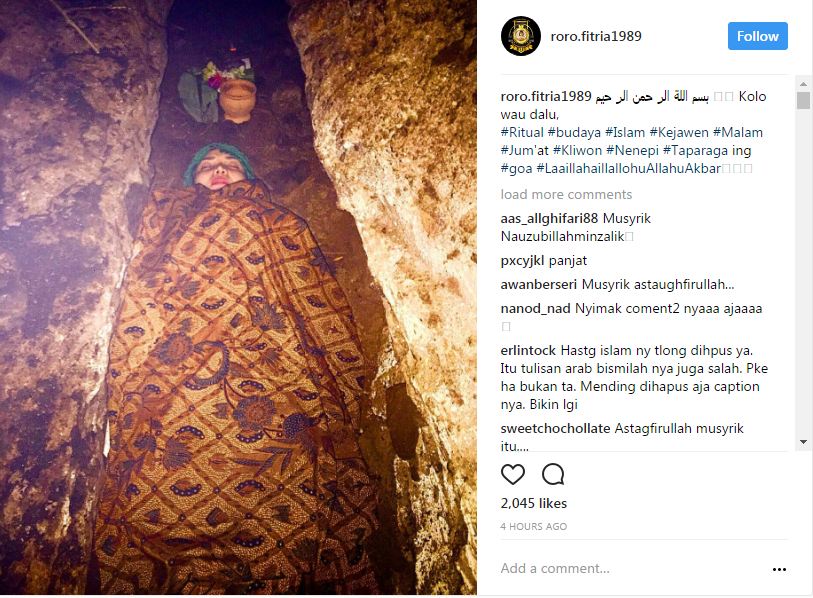 Roro Fitria lakukan ritual mistis, netizen heboh