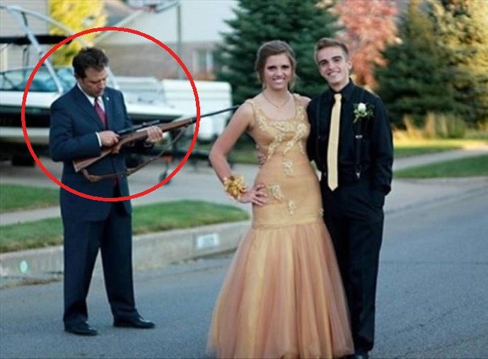 13 Cara orangtua tunjukkan rasa sayang ke anak ini kocaknya kebangetan