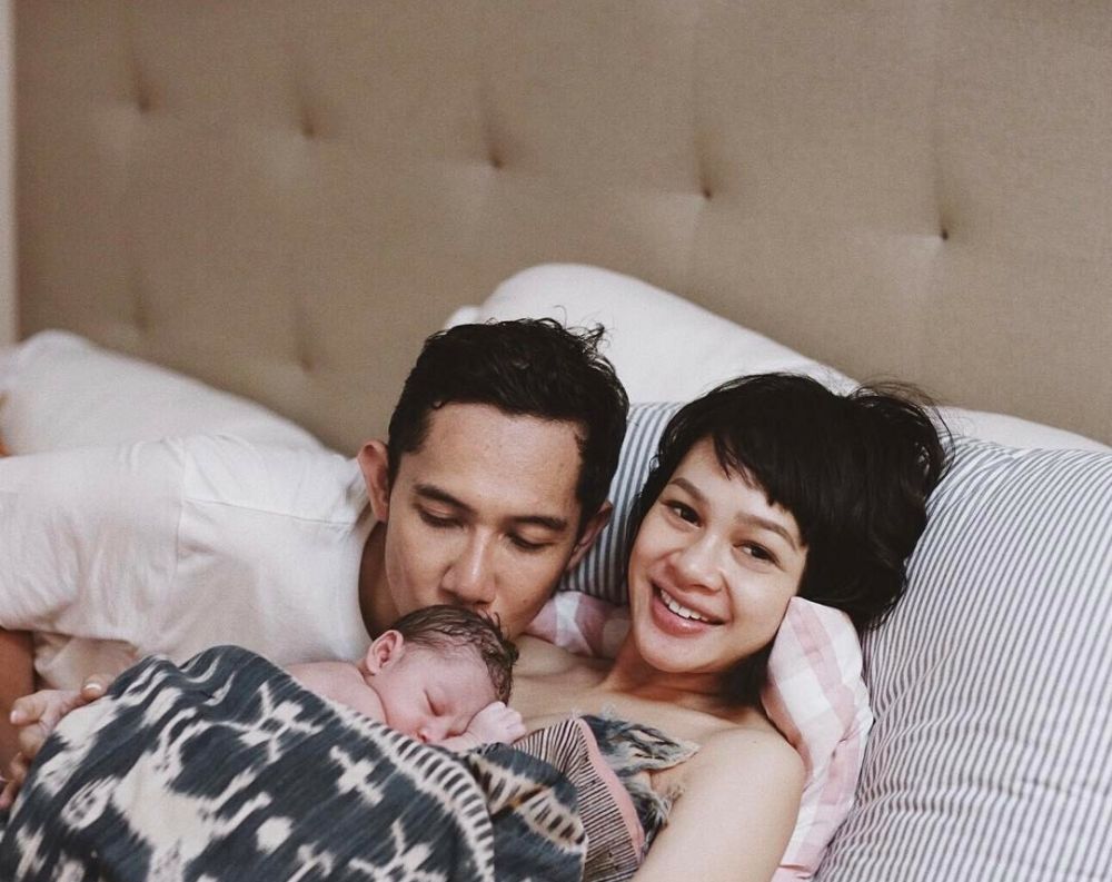 6 Seleb cantik ini tetap tampil cetar saat melahirkan, bikin terpukau