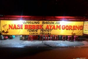 Cek sekitar, pasti kamu ketemu 11 nama tempat jualan bermakna doa ini