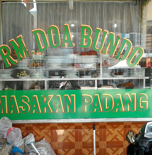 Cek sekitar, pasti kamu ketemu 11 nama tempat jualan bermakna doa ini