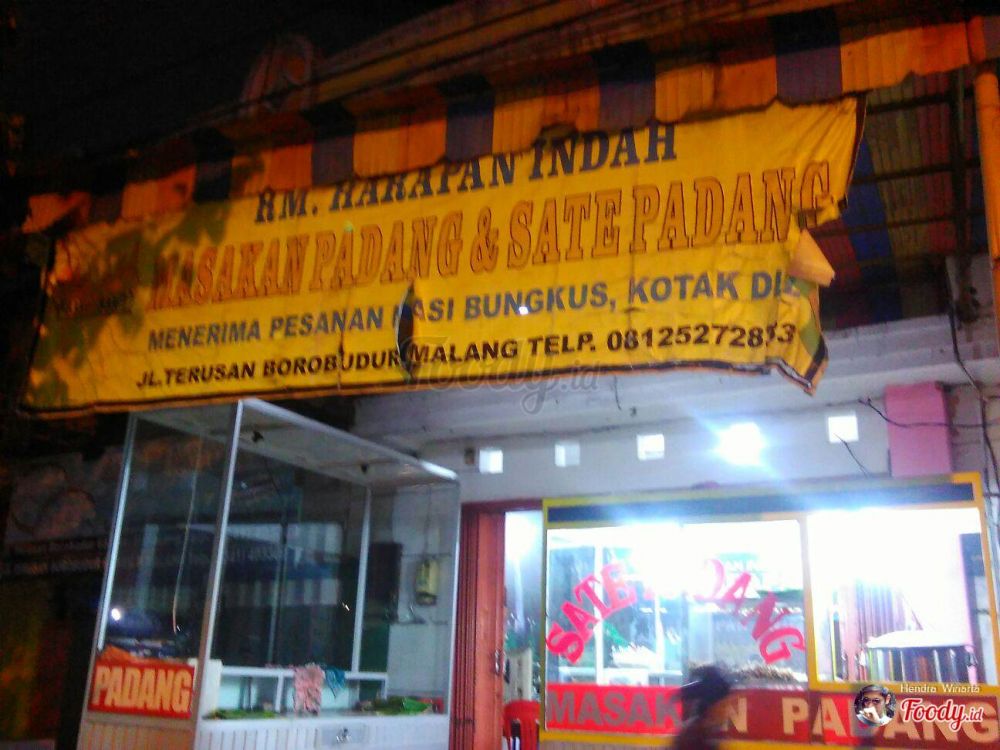 Cek sekitar, pasti kamu ketemu 11 nama tempat jualan bermakna doa ini