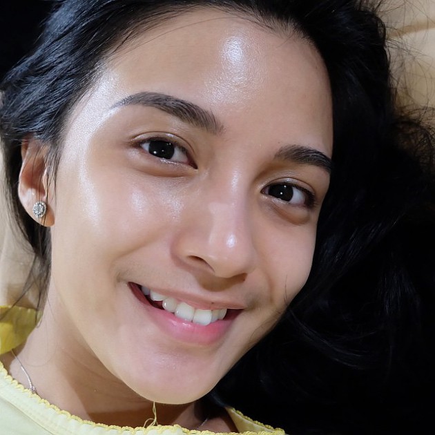 Tak tergoda tanam benang dan filler, 10 aktris ini cantiknya natural