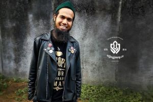 Kabar terbaru Salman Al Jugjawy, buka distro muslim & toko buku online